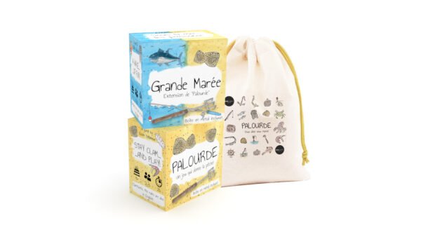 Boîte d'extension pour le jeu Palourde – ajoutez de nouvelles cartes et mécaniques à votre jeu de mémoire préféré ! Cette extension contient des cartes inédites : étoiles de mer, mouettes, algues, et nouvelles surprises pour renouveler vos parties. Boîte métal compacte assortie à la boîte de base, facile à transporter et à ranger. Un indispensable pour prolonger le plaisir du jeu Palourde, créé par Amagames.