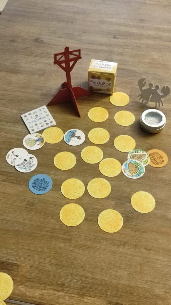 Decoupage 1 Découpage décoration palourde